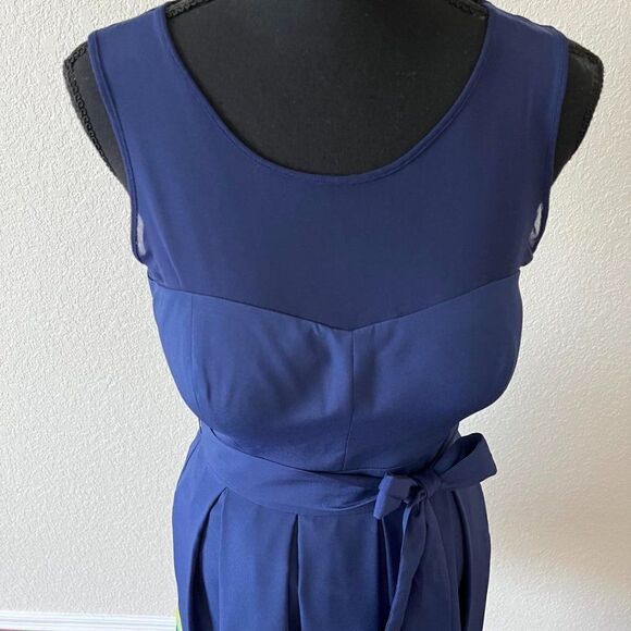 Guess Los Angeles, Navy Multi Mesh Dress Sleeveless Size 2 - Picture 6 of 13